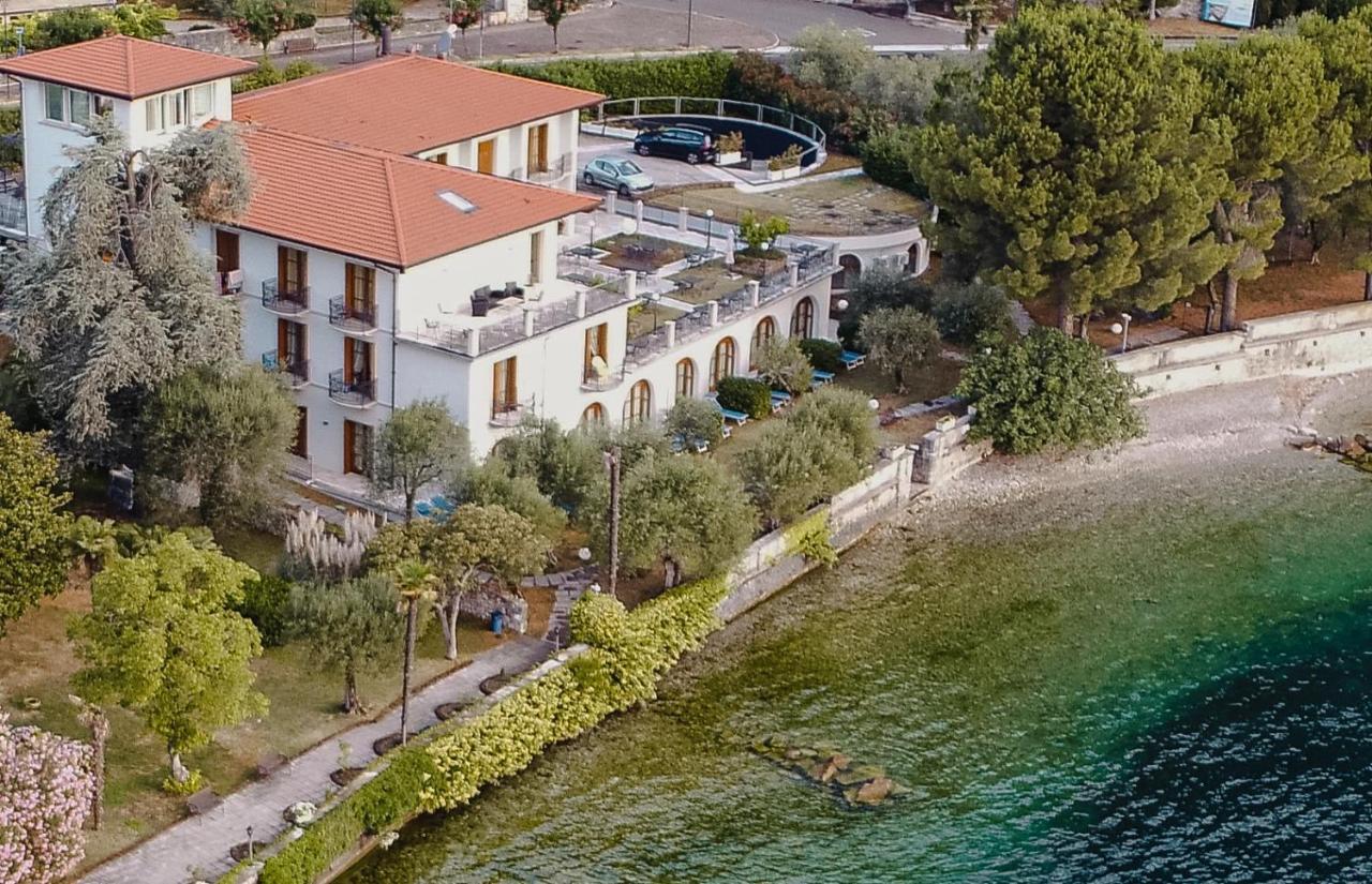 Hotel Villa Maria Au Lac - Estella Hotels Italia Toscolano Maderno Exterior foto
